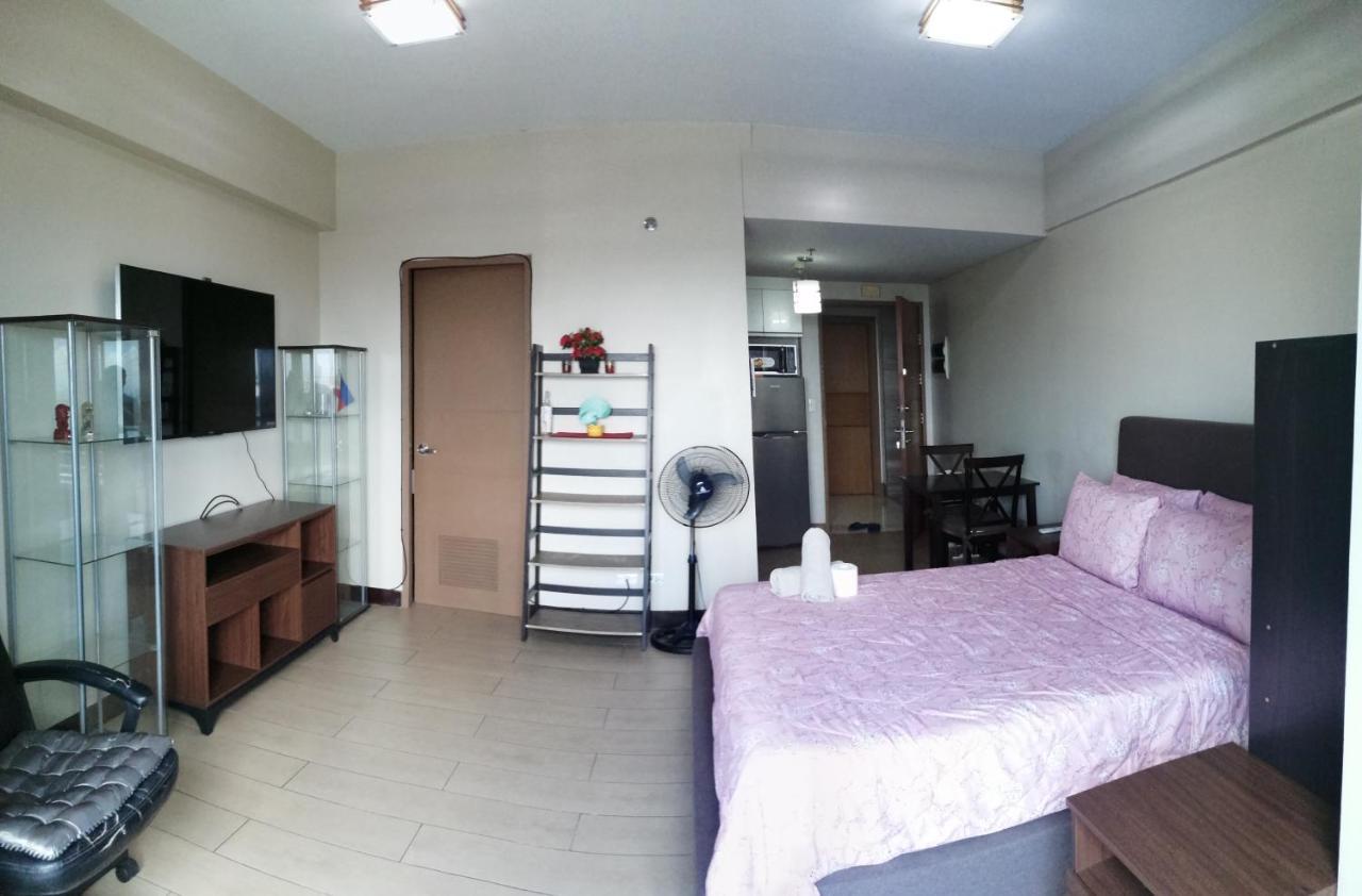 Palm Tree Two Villas Pasay Exterior photo